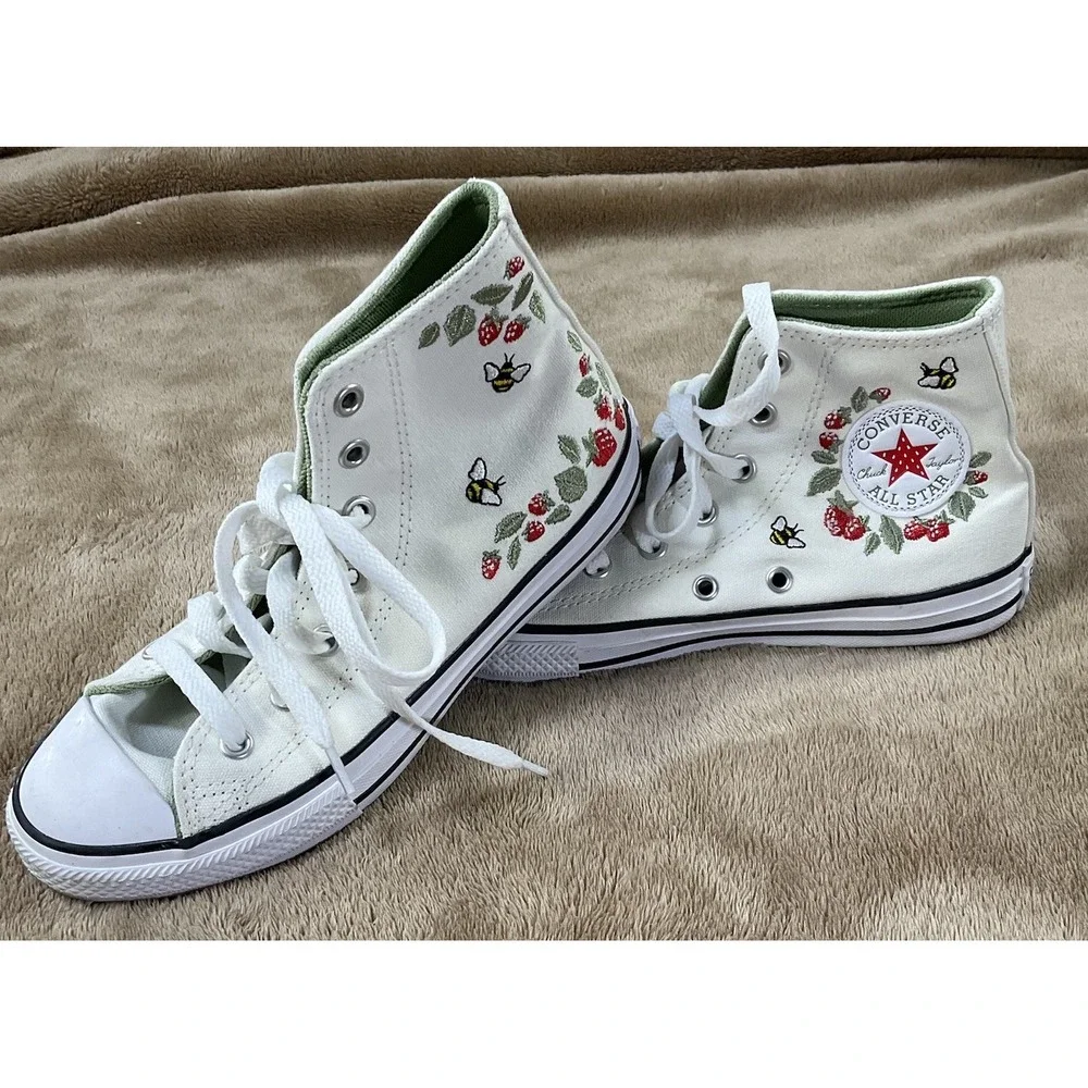 Converse All Star Bees and Berries High Top Trainers Limited Edition Youth US 2